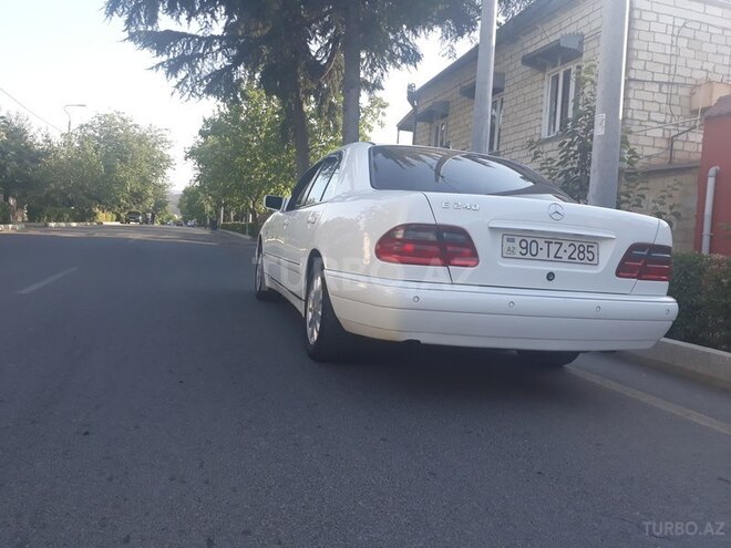 Mercedes E 240 1998, 290,000 km - 2.4 l - Şəmkir