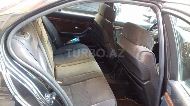 BMW 523 1997, 255,000 km - 2.5 l - Bakı