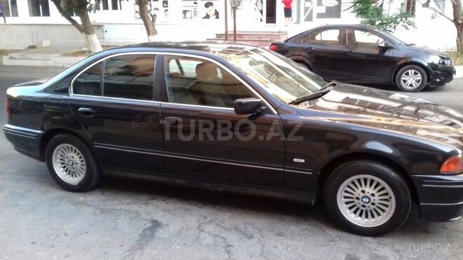 BMW 523 1997, 255,000 km - 2.5 l - Bakı