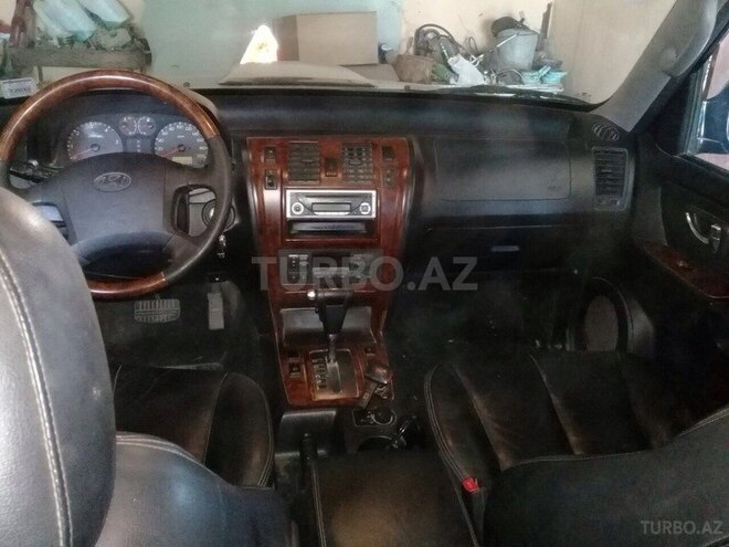 Hyundai Terracan 2003, 200,000 km - 2.9 l - İmişli
