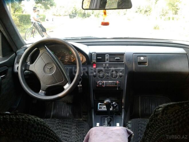 Mercedes C 200 1993, 250,000 km - 2.0 l - Balakən
