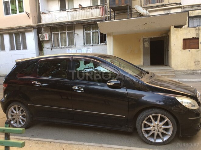 Mercedes B 170 2006, 110,000 km - 1.7 л - Bakı