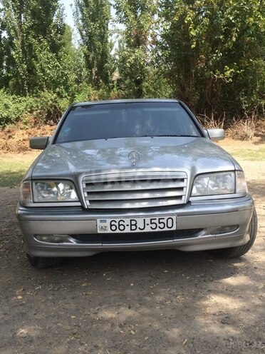 Mercedes C 180 1998, 342,500 km - 1.8 l - Ucar
