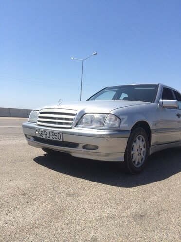 Mercedes C 180 1998, 342,500 km - 1.8 l - Ucar