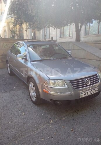 Volkswagen Passat 2004, 134,000 km - 1.8 l - Bakı
