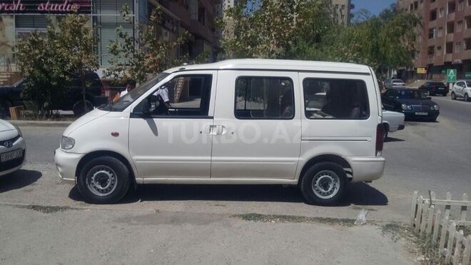 Nissan Vanette 1997, 230,000 km - 1.8 л - Bakı
