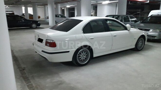 BMW 530 2002, 282,000 km - 3.0 л - Bakı