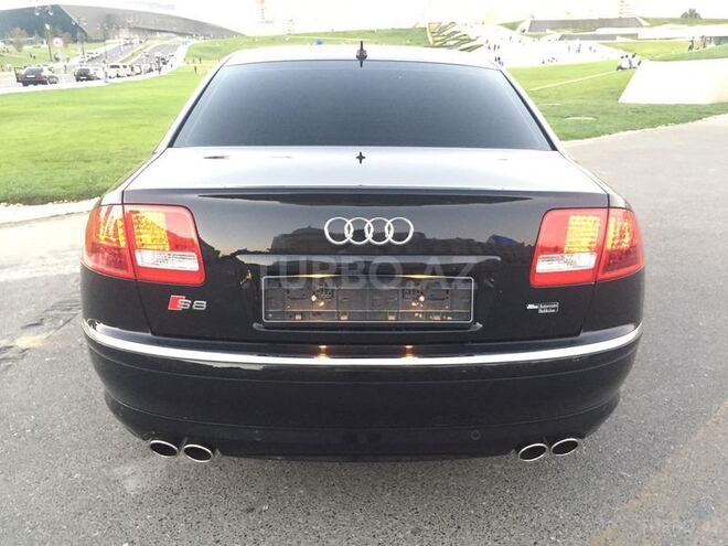 Audi S8 2007, 60,000 km - 5.2 l - Bakı
