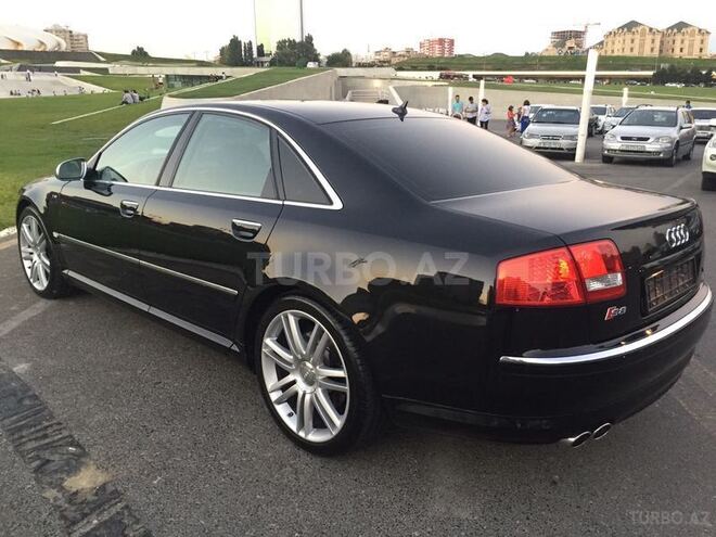 Audi S8 2007, 60,000 km - 5.2 l - Bakı