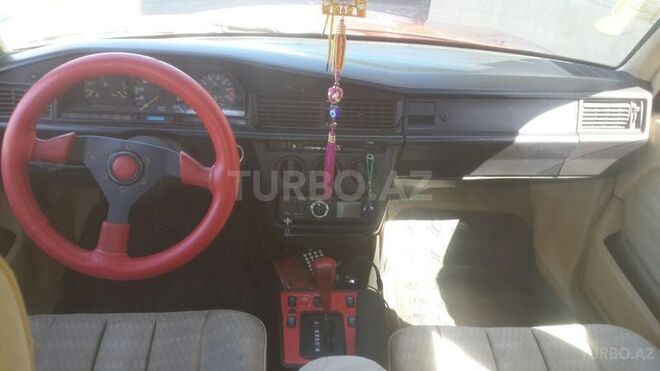 Mercedes 190 1991, 310,000 km - 2.0 л - Bakı