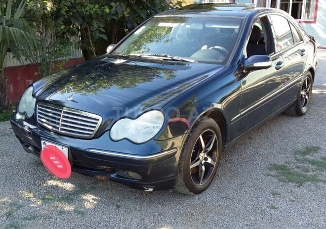 Mercedes C 240 2002, 169,135 km - 2.6 l - Lənkəran