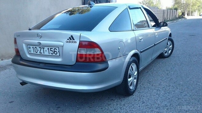 Opel Vectra 1998, 320,000 km - 1.8 л - Bakı