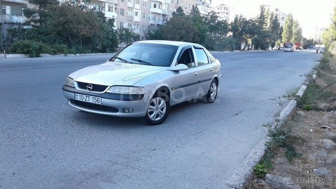 Opel Vectra 1998, 320,000 km - 1.8 л - Bakı