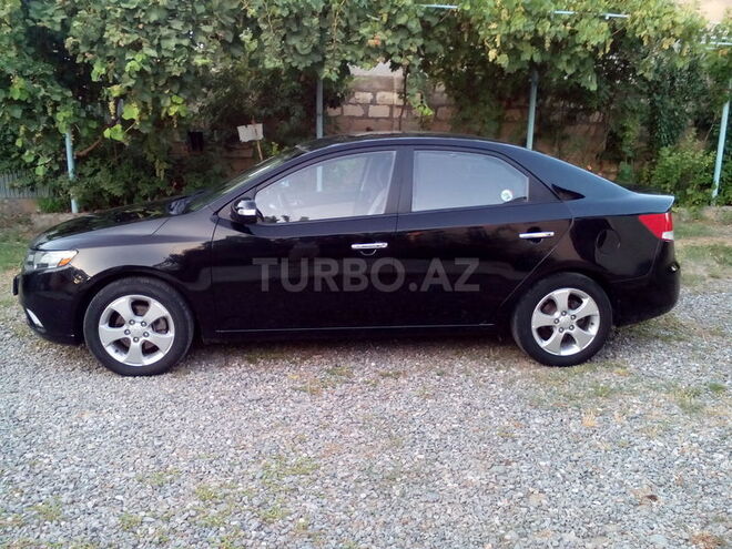 Kia Cerato 2010, 146,000 km - 1.6 l - Şəki