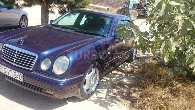 Mercedes E 240 1998, 351,000 km - 2.4 l - Bakı