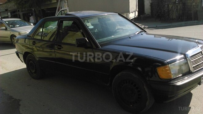 Mercedes 190 1992, 280,000 km - 1.8 l - Bakı