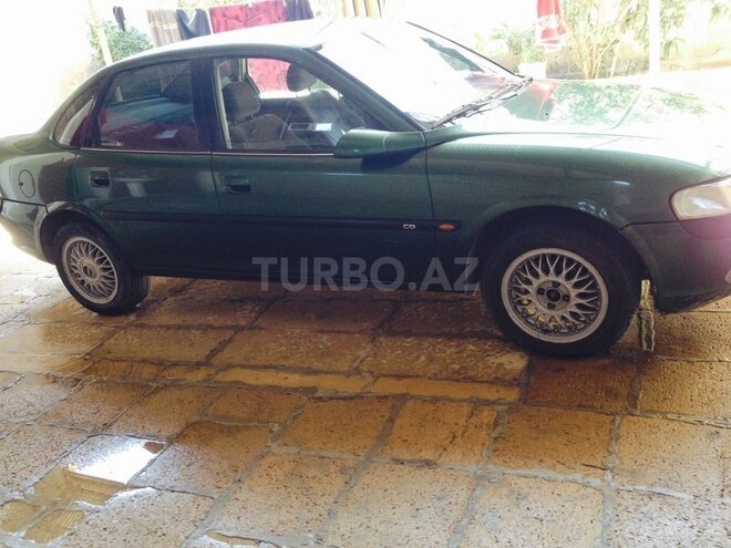 Opel Vectra 1996, 2,000,000 km - 2.0 l - Bakı