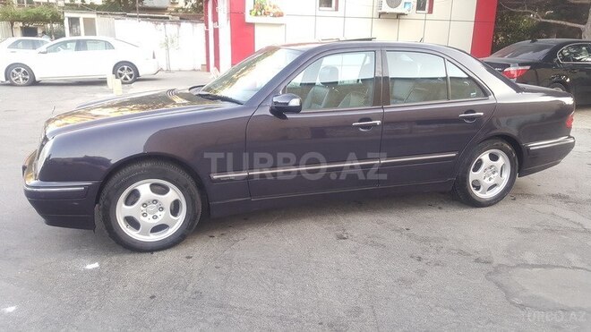 Mercedes E 240 2000, 235,890 km - 2.4 l - Bakı