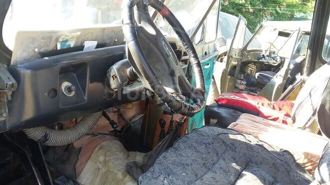 UAZ 469 1989, 130,000 km - 0.3 l - Lerik