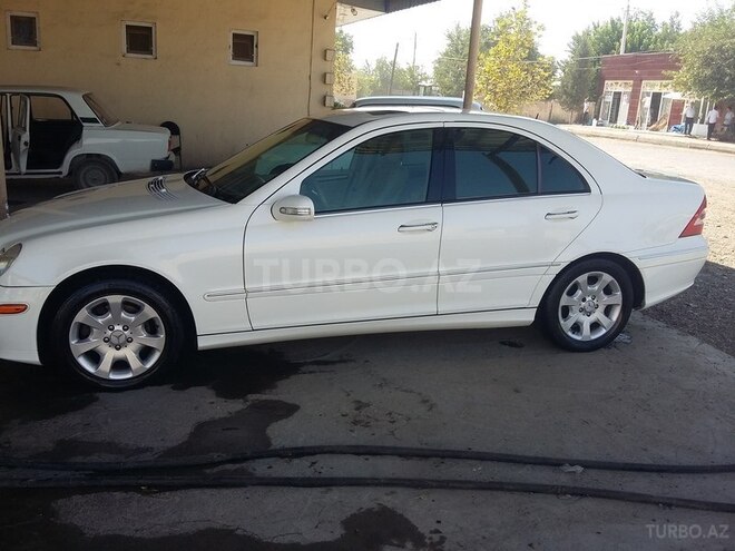 Mercedes C 240 2004, 189,653 km - 2.6 л - Bərdə