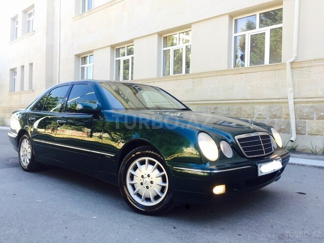 Mercedes E 240 1999, 267,000 km - 2.6 l - Bakı