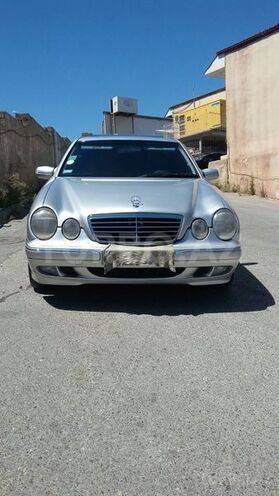 Mercedes E 320 2000, 231,000 km - 3.2 l - Bakı