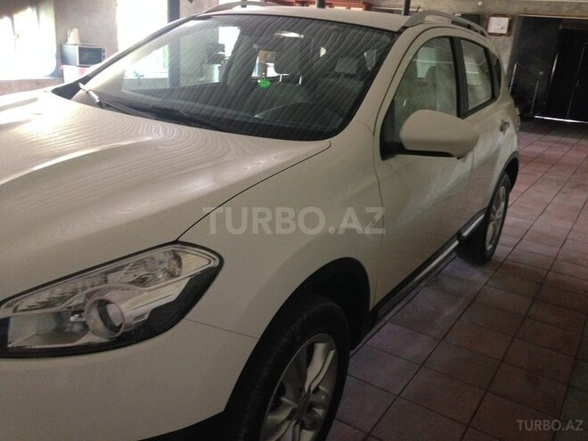 Nissan Qashqai 2013, 2,082 km - 2.0 l - İsmayıllı
