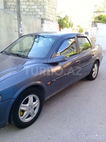 Opel Vectra 1996, 415,700 km - 2.0 l - Bakı