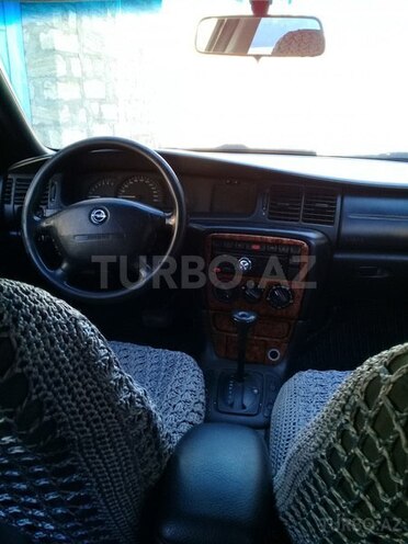 Opel Vectra 1996, 415,700 km - 2.0 l - Bakı