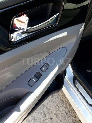 Hyundai Sonata 2014, 25,000 km - 2.4 l - Bakı