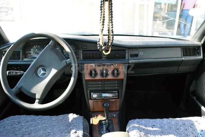 Mercedes 190 1990, 230,000 km - 1.8 l - Bakı