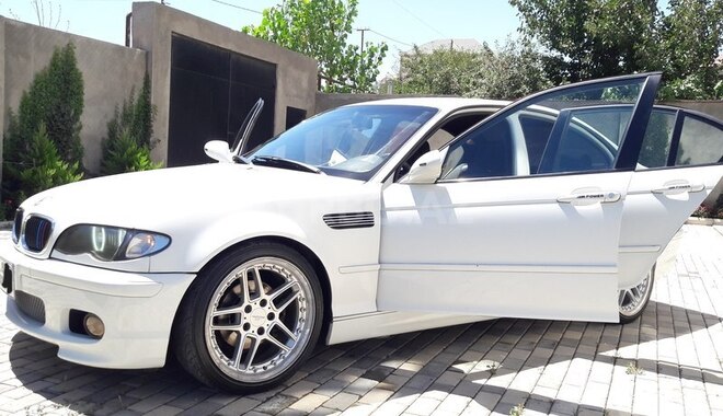BMW 318 2003, 142,000 km - 1.9 l - Bakı