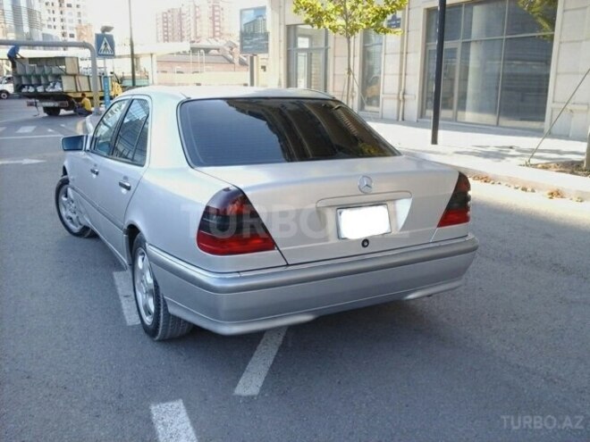Mercedes C 240 1998, 218,000 km - 2.4 л - Bakı
