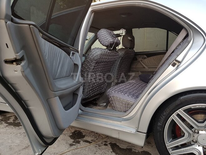 Mercedes E 220 2000, 295,000 km - 2.2 л - Bakı