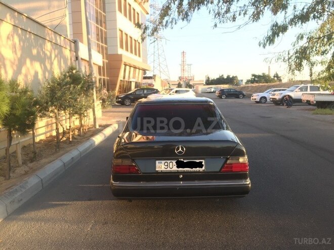 Mercedes E 200 1991, 312,000 km - 2.0 l - Bakı