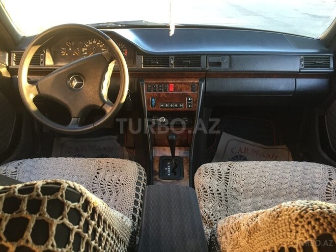 Mercedes E 200 1991, 312,000 km - 2.0 l - Bakı