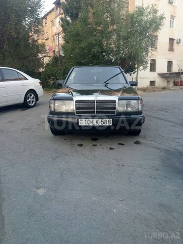 Mercedes E 260 1987, 366,000 km - 0.3 l - Bakı