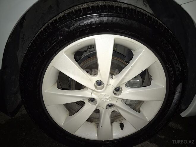 Hyundai Accent 2011, 89,000 km - 1.6 l - Bakı