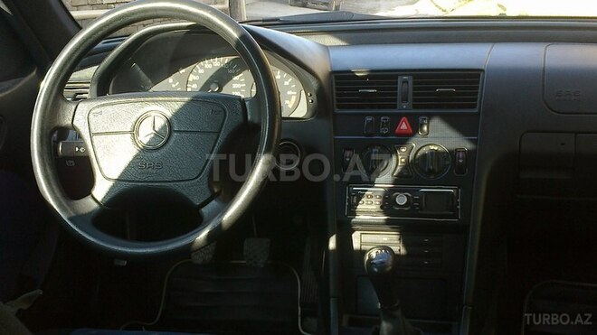 Mercedes C 180 1998, 269,000 km - 1.8 l - Bakı