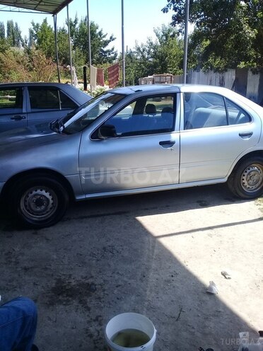 Nissan Sunny 2000, 161,254 km - 1.6 л - Sabirabad