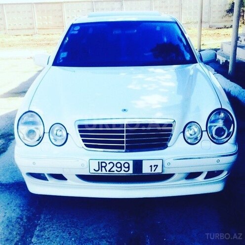 Mercedes E 320 2000, 193,212 km - 0.4 l - Yevlax