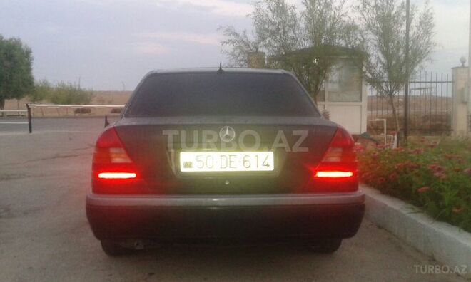 Mercedes C 180 1995, 234,000 km - 1.8 l - Sumqayıt