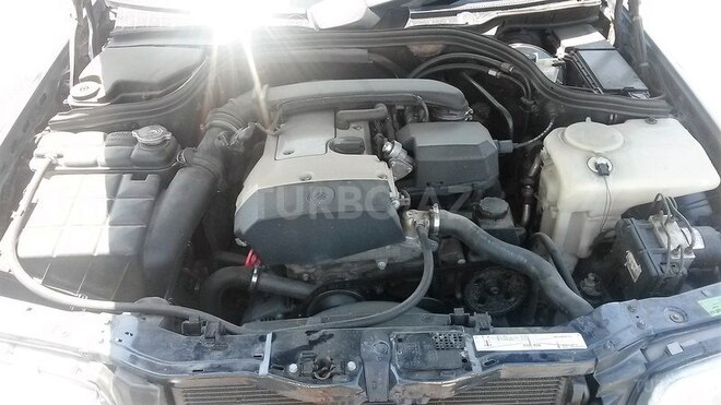 Mercedes C 180 1997, 290,000 km - 1.8 l - Bakı