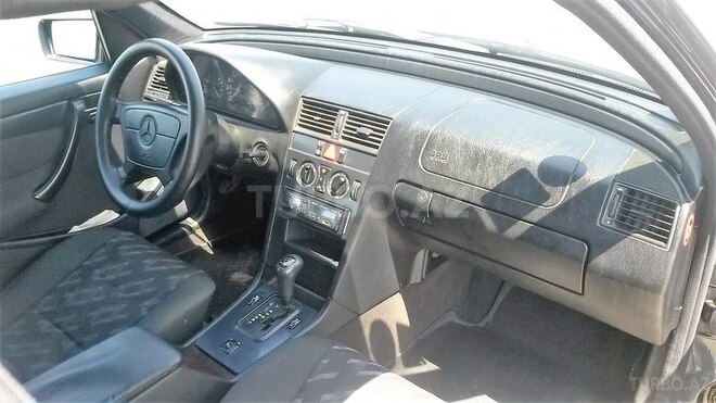 Mercedes C 180 1997, 290,000 km - 1.8 l - Bakı