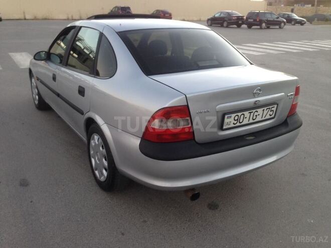 Opel Vectra 1997, 371,000 km - 1.8 l - Sumqayıt