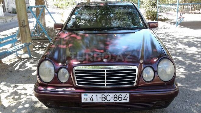 Mercedes E 230 1996, 250,000 km - 2.3 l - Bakı