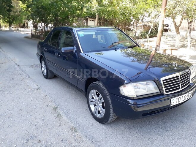 Mercedes B 180 1994, 299,886 km - 1.8 l - Bakı