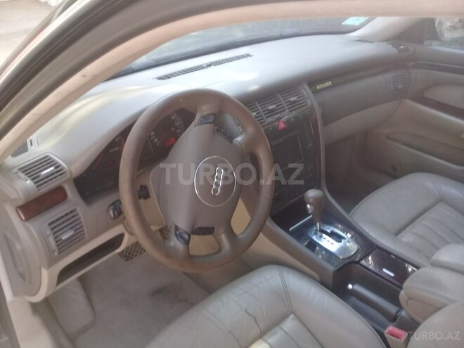 Audi A8 2002, 253,000 km - 3.7 l - Qazax