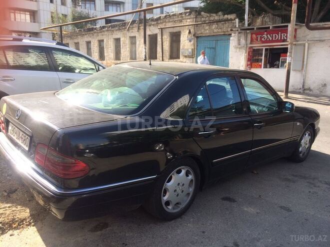 Mercedes E 300 1997, 382,000 km - 3.0 l - Bakı