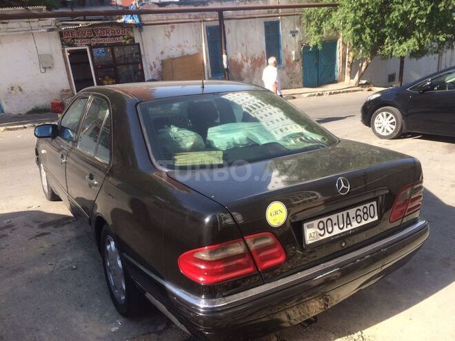 Mercedes E 300 1997, 382,000 km - 3.0 l - Bakı